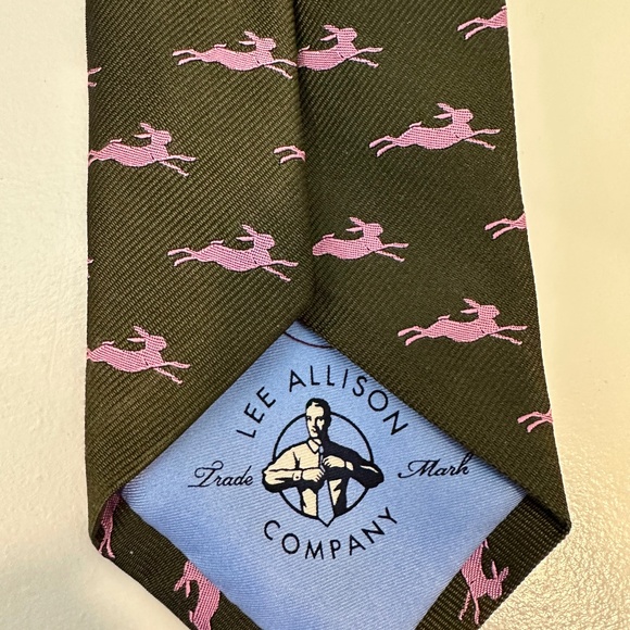 Lee Allison Company Rabbit Tie - Picture 2 of 2